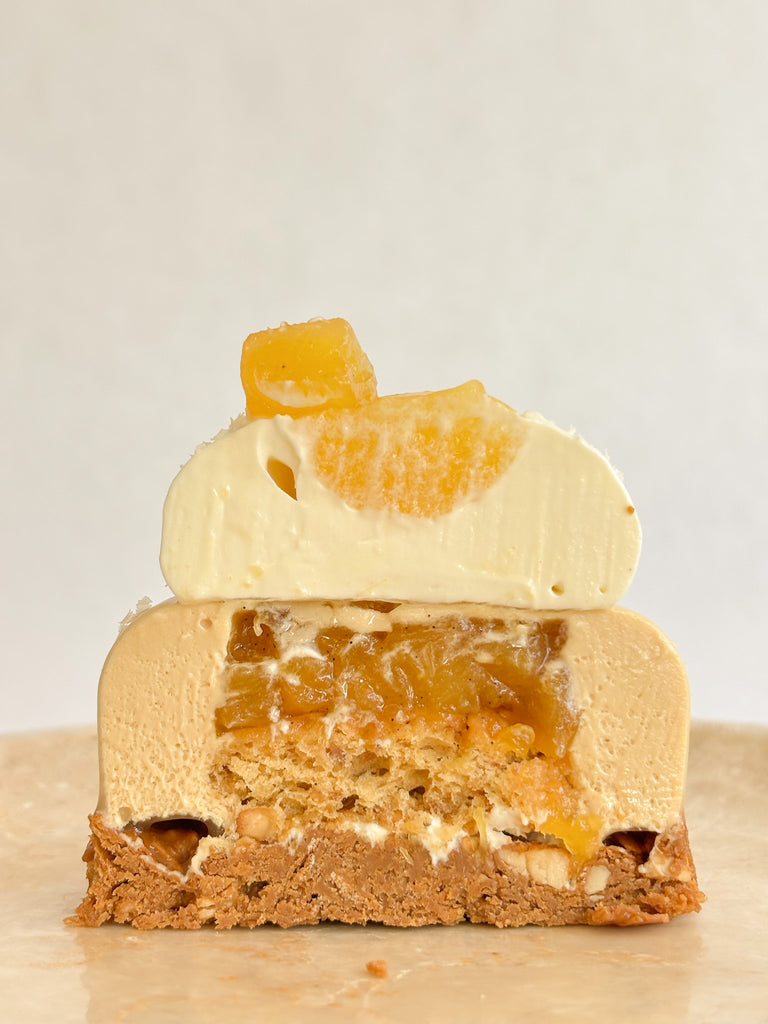 Mousse Dulcey, ananas et noisette