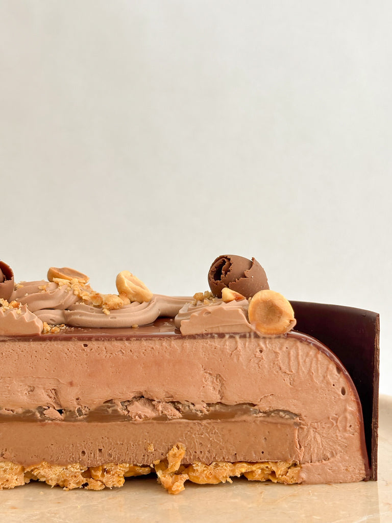 Entremet Hukambi, noisette, caramel