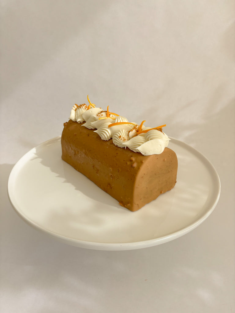 Bûche passion, clémentine et épices