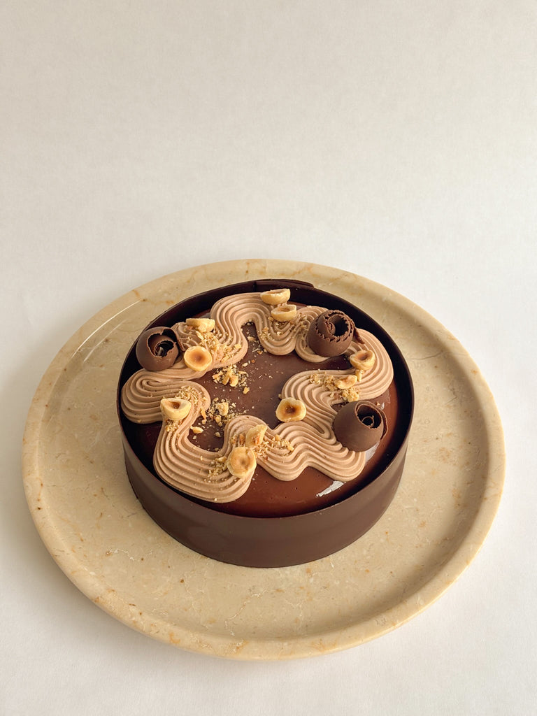 Entremet Hukambi et noisette