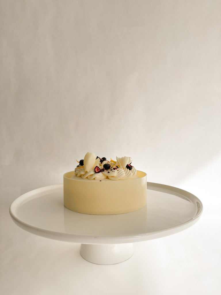 Blueberry, lemon and buckwheat entremet